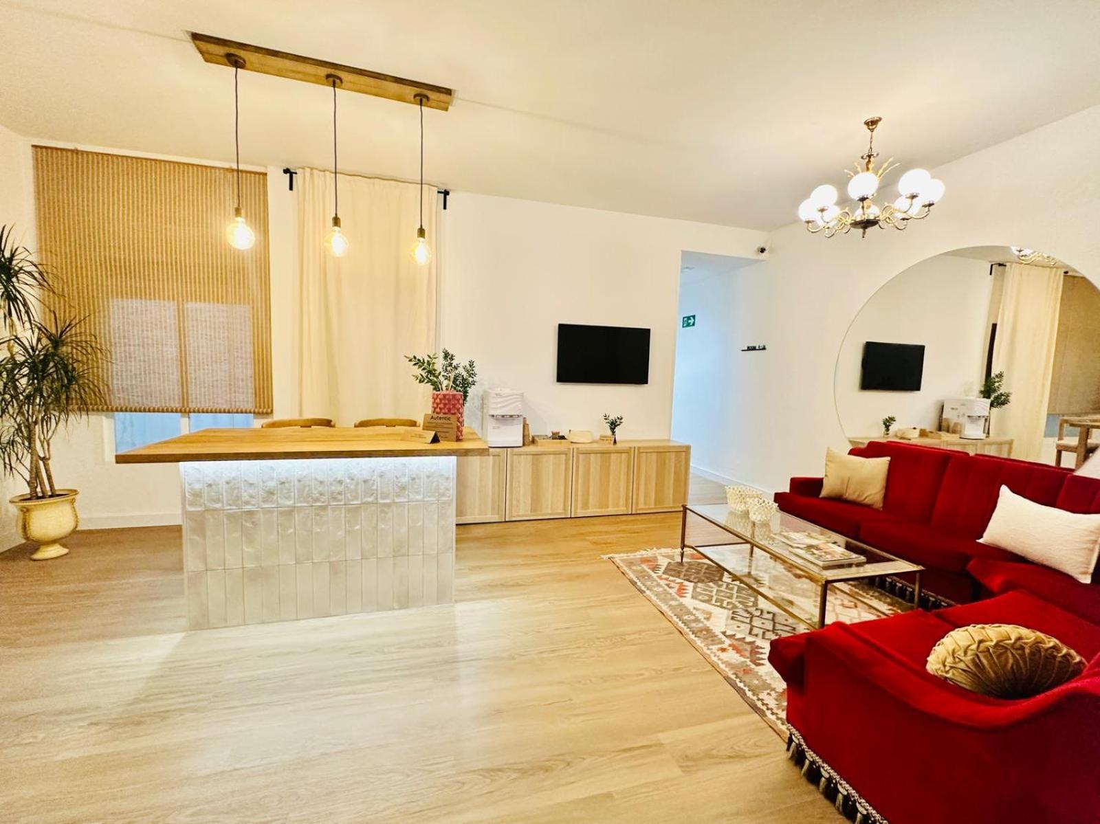 Autentic Boutique Moncloa Madrid Eksteriør billede